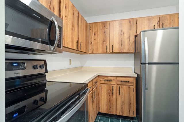16 Alcira Ct 16, St Augustine, FL 32086