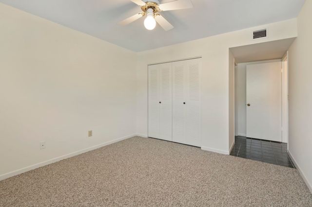 16 Alcira Ct 16, St Augustine, FL 32086