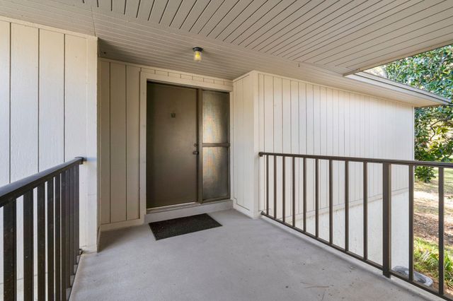 16 Alcira Ct 16, St Augustine, FL 32086