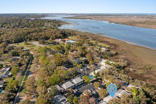 16 Alcira Ct 16, St Augustine, FL 32086