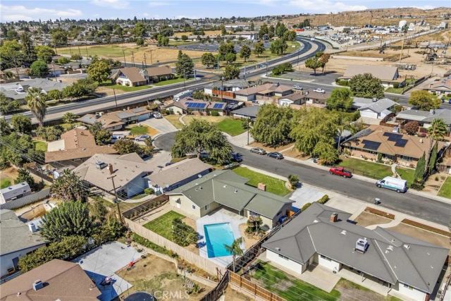 917 Elizabeth Court, Bakersfield, CA 93308