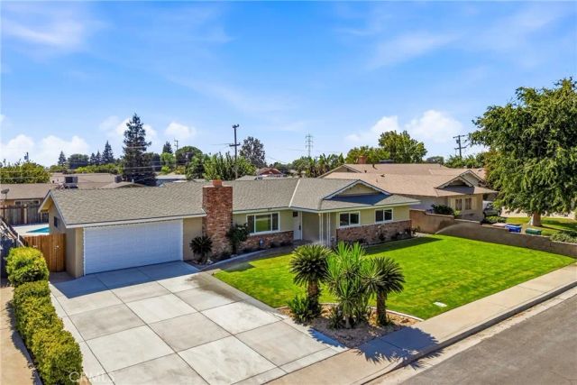 917 Elizabeth Court, Bakersfield, CA 93308