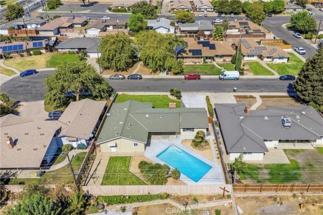 917 Elizabeth Court, Bakersfield, CA 93308