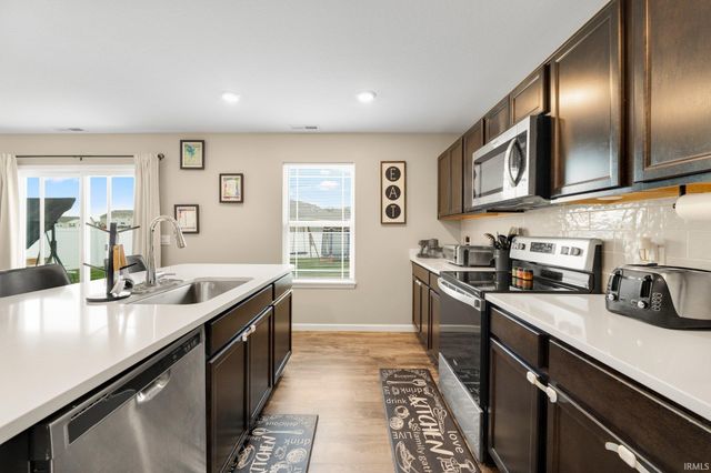 4133 Bradley Drive, Fort Wayne, IN 46818
