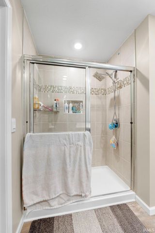4133 Bradley Drive, Fort Wayne, IN 46818