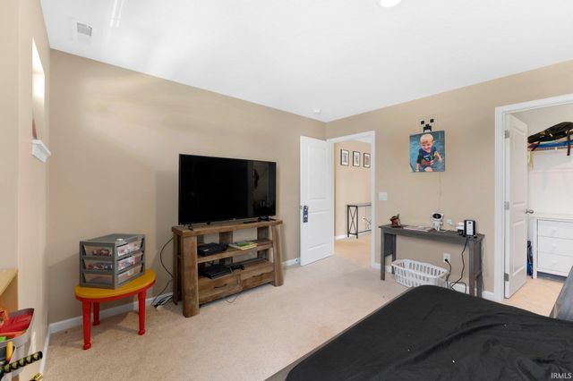 4133 Bradley Drive, Fort Wayne, IN 46818