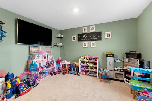 4133 Bradley Drive, Fort Wayne, IN 46818