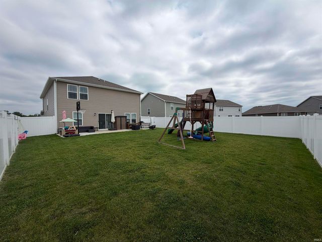 4133 Bradley Drive, Fort Wayne, IN 46818