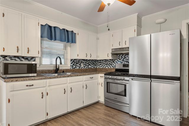 2311 Maplewood Drive, Gastonia, NC 28052