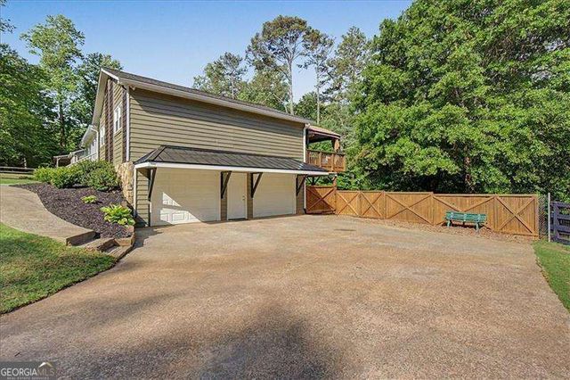 904 Andover Court, Woodstock, GA 30188