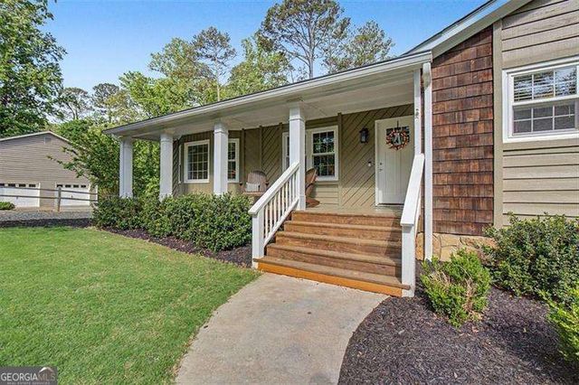 904 Andover Court, Woodstock, GA 30188