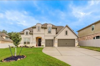 1402 Graystone Hills Drive, Conroe, TX 77304