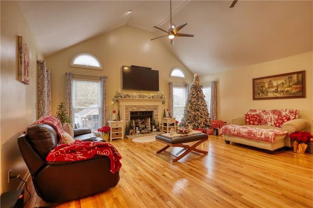 2822 Green Road, Loganville, GA 30052