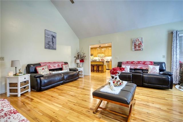 2822 Green Road, Loganville, GA 30052