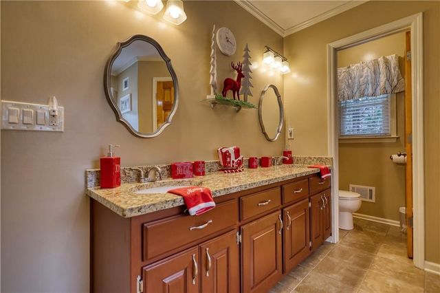 2822 Green Road, Loganville, GA 30052