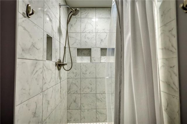 2822 Green Road, Loganville, GA 30052