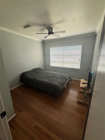 10510 Sierra Drive, Houston, TX 77051