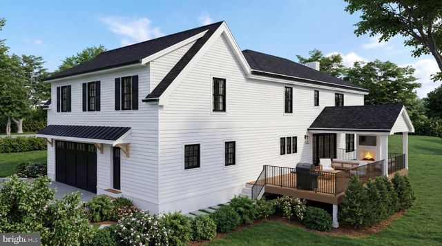 678 MALIN RD, Newtown Square, PA 19073