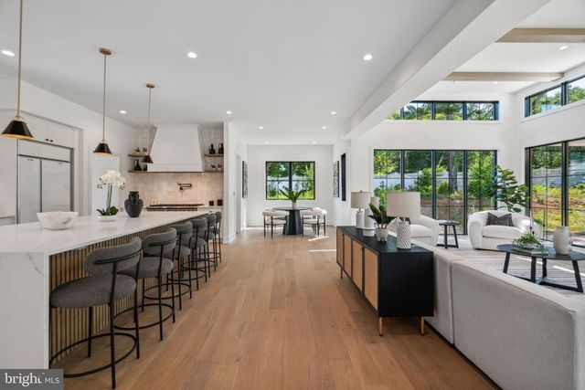 678 MALIN RD, Newtown Square, PA 19073