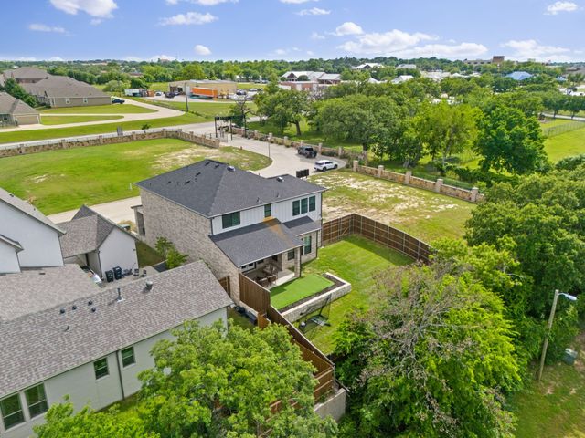 905 Eldorado Street, Weatherford, TX 76086