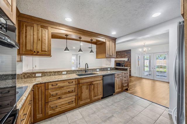 6902 POTTS ROAD, Riverview, FL 33569