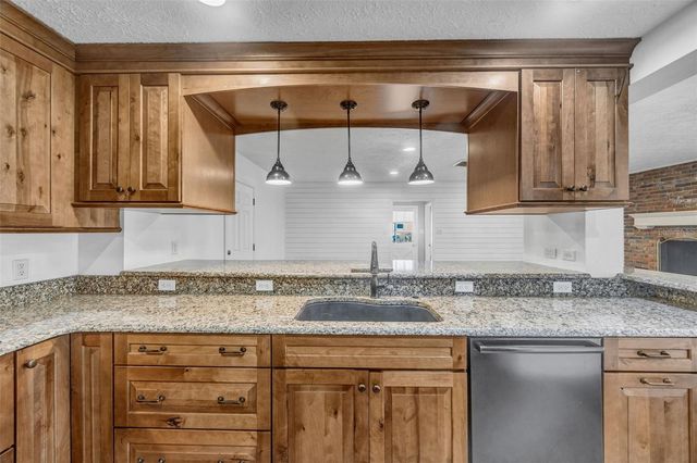 6902 POTTS ROAD, Riverview, FL 33569