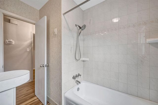 6902 POTTS ROAD, Riverview, FL 33569