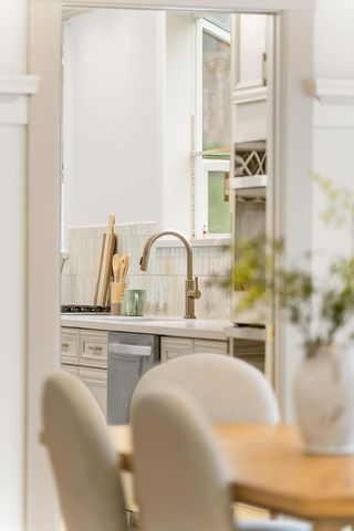 335 Chicago Way, San Francisco, CA 94112