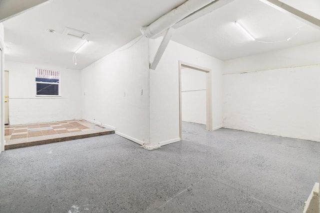 335 Chicago Way, San Francisco, CA 94112