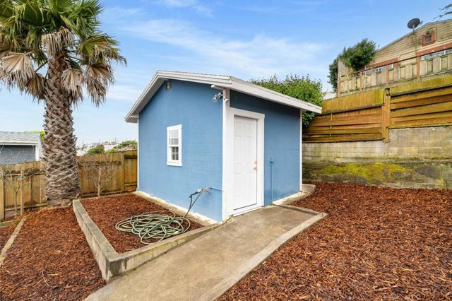 335 Chicago Way, San Francisco, CA 94112