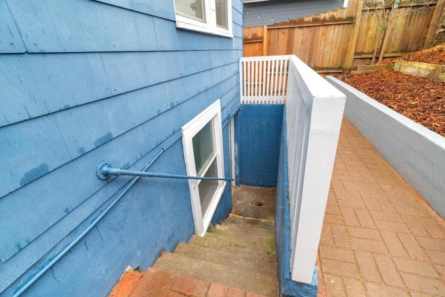 335 Chicago Way, San Francisco, CA 94112