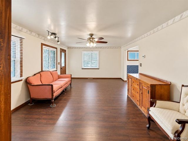 751 E Hazelhurst Street, Ferndale, MI 48220