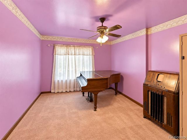 751 E Hazelhurst Street, Ferndale, MI 48220