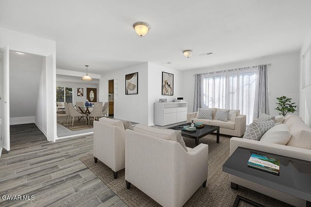 44321 E 4th Street, Lancaster, CA 93535