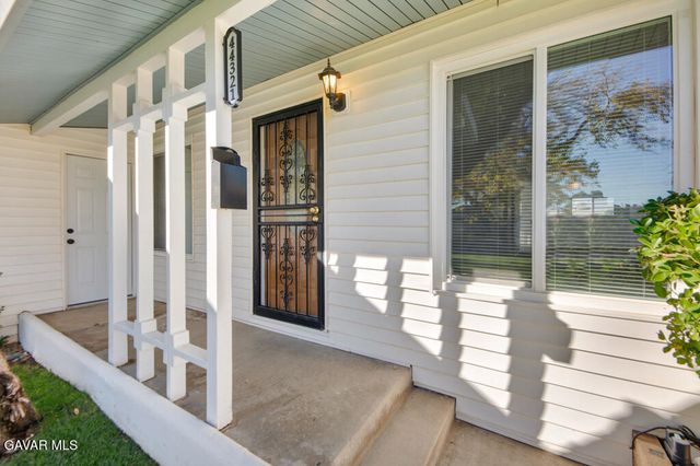 44321 E 4th Street, Lancaster, CA 93535