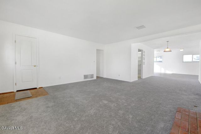 44321 E 4th Street, Lancaster, CA 93535