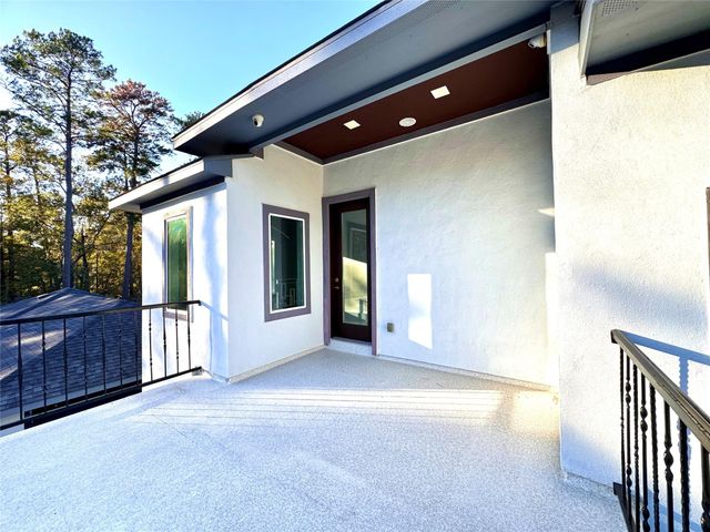 10203 Camden Circle, Magnolia, TX 77354