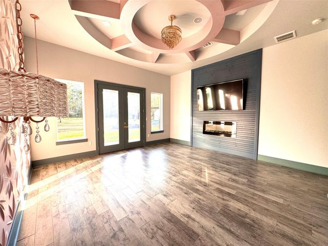 10203 Camden Circle, Magnolia, TX 77354