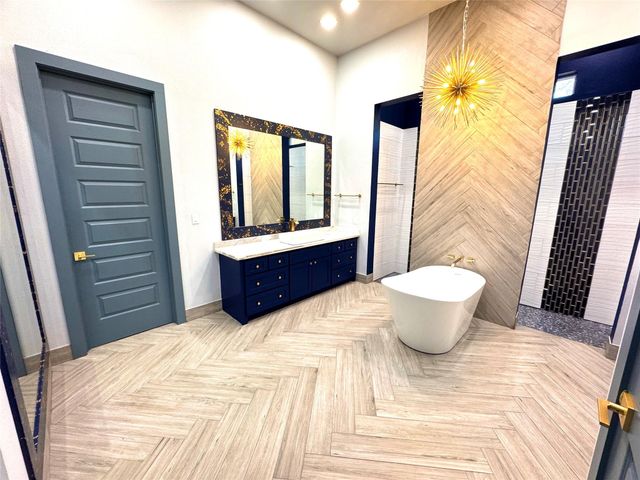 10203 Camden Circle, Magnolia, TX 77354