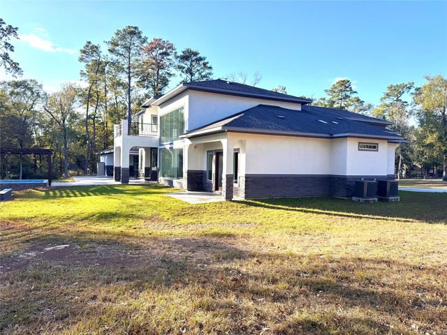 10203 Camden Circle, Magnolia, TX 77354