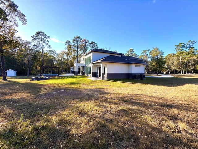 10203 Camden Circle, Magnolia, TX 77354