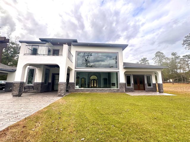 10203 Camden Circle, Magnolia, TX 77354