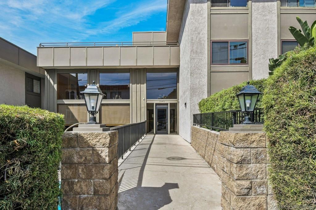3940 Dove Street 204, San Diego, CA 92103 — photo 2