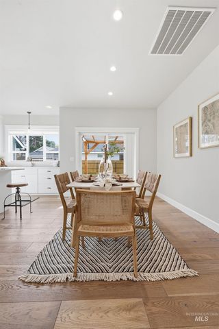 2002 S Hilton, Boise, ID 83705