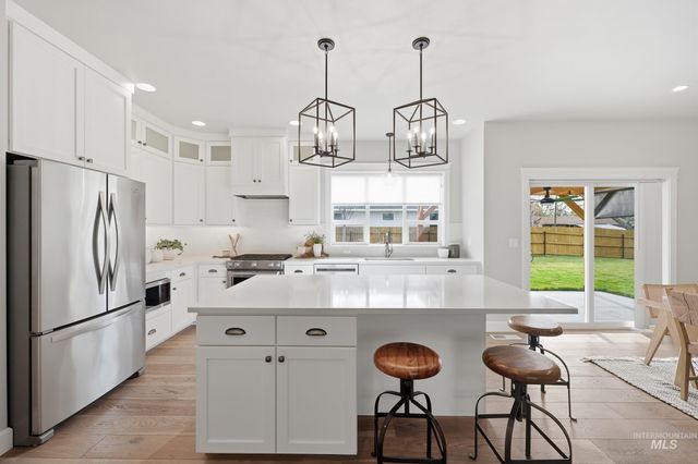 2002 S Hilton, Boise, ID 83705