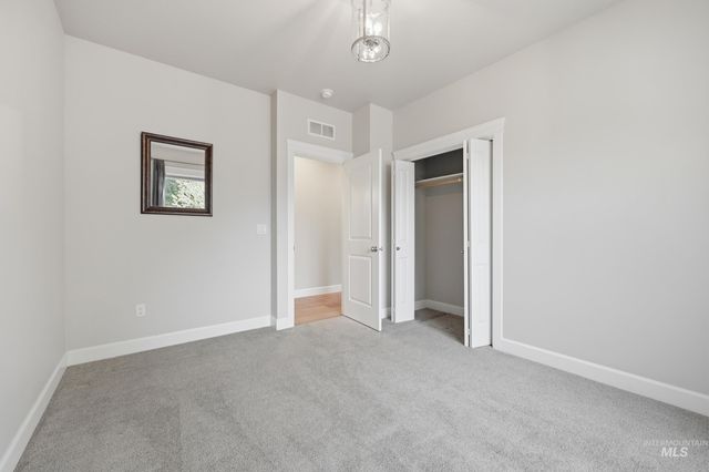 2002 S Hilton, Boise, ID 83705