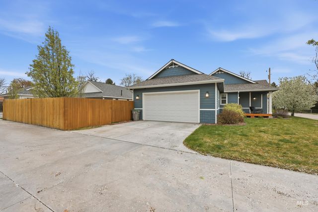 2002 S Hilton, Boise, ID 83705