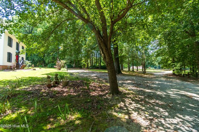 3173 Bakers School Road, Scotland Neck, NC 27874