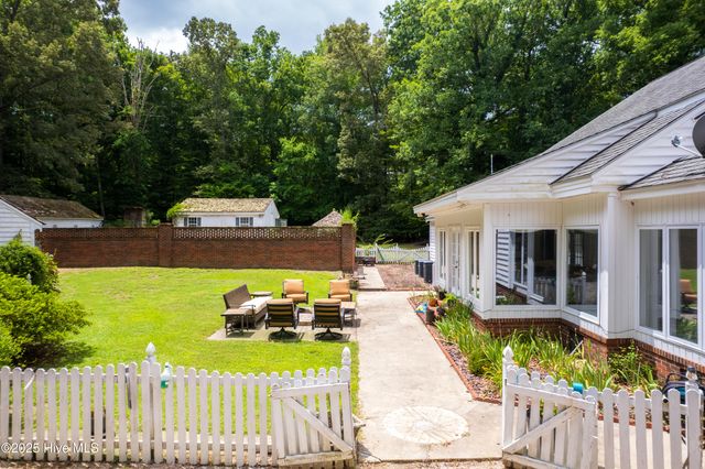 3173 Bakers School Road, Scotland Neck, NC 27874