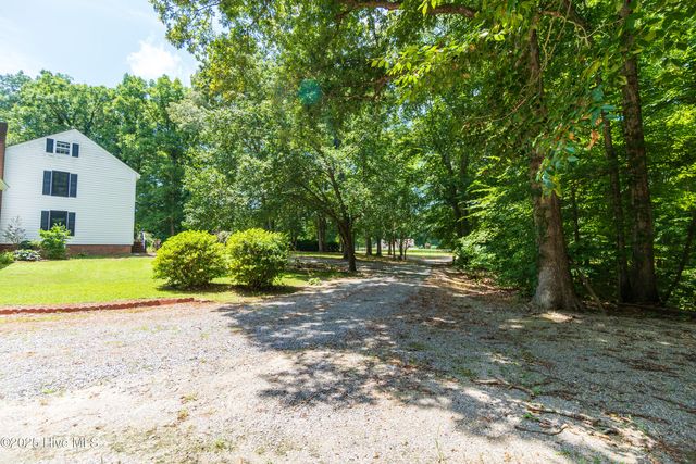 3173 Bakers School Road, Scotland Neck, NC 27874